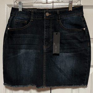 C'est Toi Black Label Women's Black Frayed Hem Denim Mini Skirt Size L -NWT